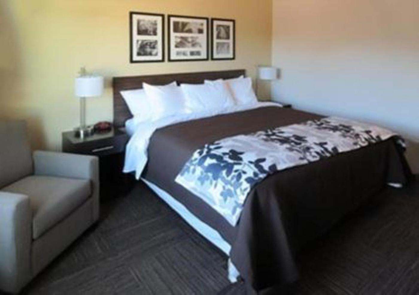Wingate By Wyndham Jonesboro Hodge Hotel Exterior photo