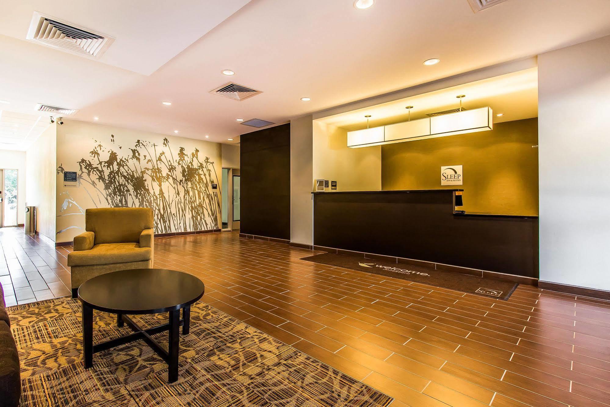 Wingate By Wyndham Jonesboro Hodge Hotel Exterior photo